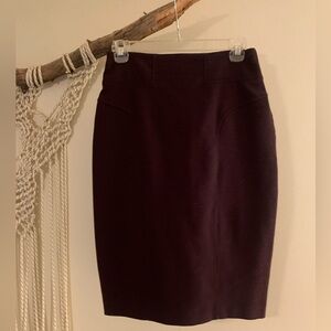 New York and Co Eggplant colored pencil skirt